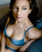 Проститутка Mia Elysia