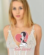 Проститутка Emilia