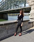 Проститутка Theresa